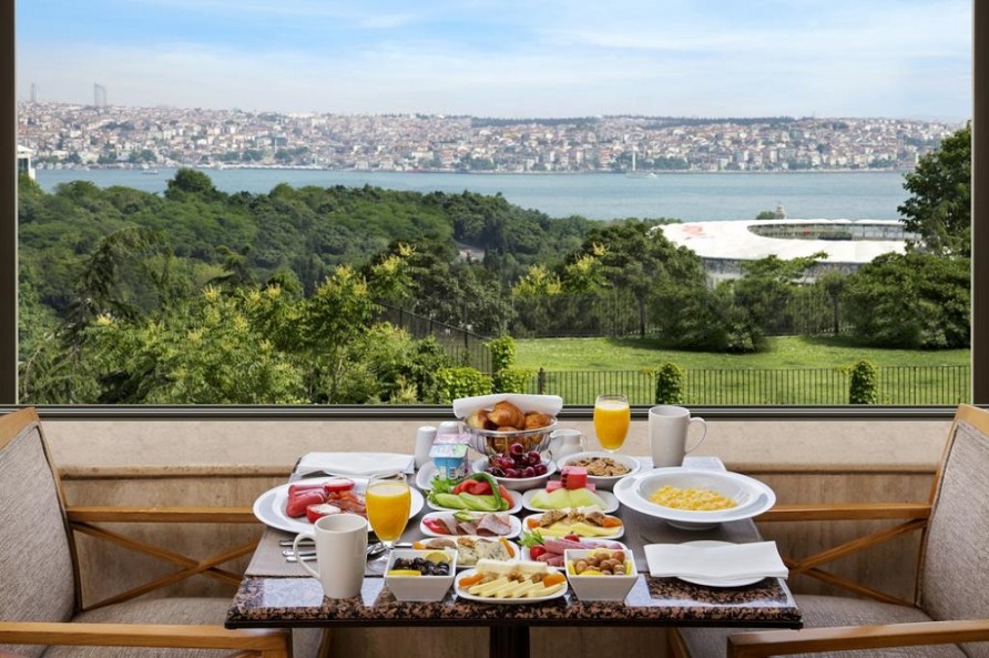 hotels-istanbul-hotel-Hotel-Hilton-Bosphorus-72402710-95d3fa4d78afe03f3f19ef0dcdab6249.jpg